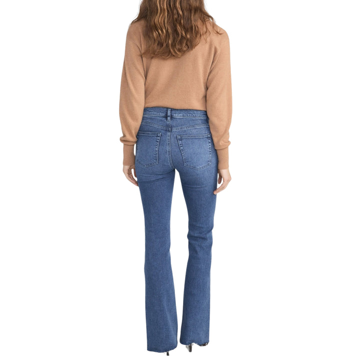 The Icon in Ease Raw After