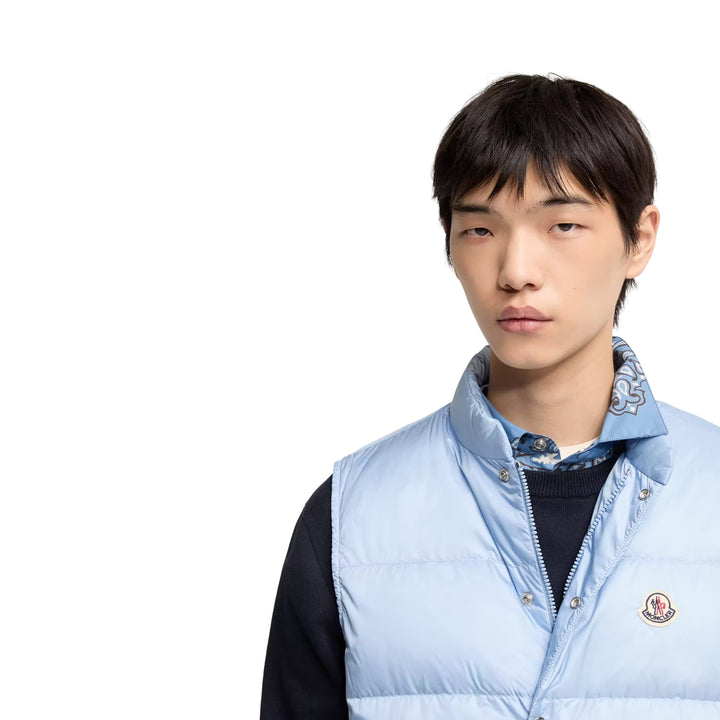 Tuquerouye Vest in Light Blue
