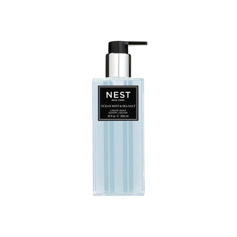 Escape to the seaside with this exquisitely fragranced Liquid Soap featuring the refreshing essence of a gentle ocean mist combined with hints of sea salt, white tea, and coconut. Approximate pumps per bottle: 300. 10 fl.oz | 300 ml. Infused with natural plant extracts and antioxidants, this liquid soap cleanses and nourishes the skin while leaving behind an exquisite scent.