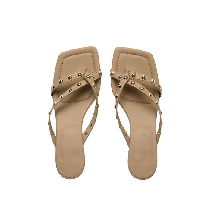 Elaine Sandal