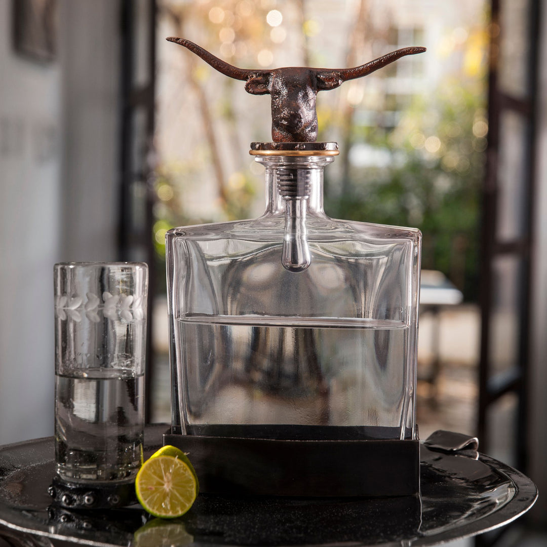 Nueces Decanter