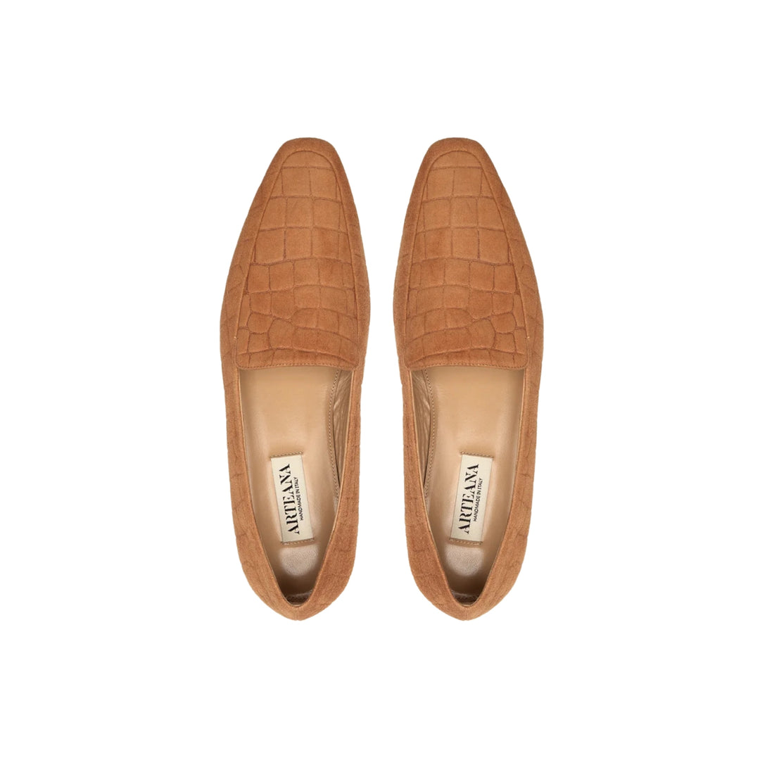 Verona Flat Loafer in Caramel