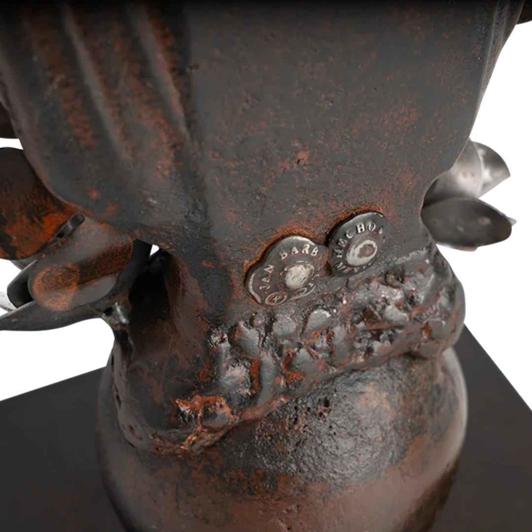 Virgin Con Flores Saint