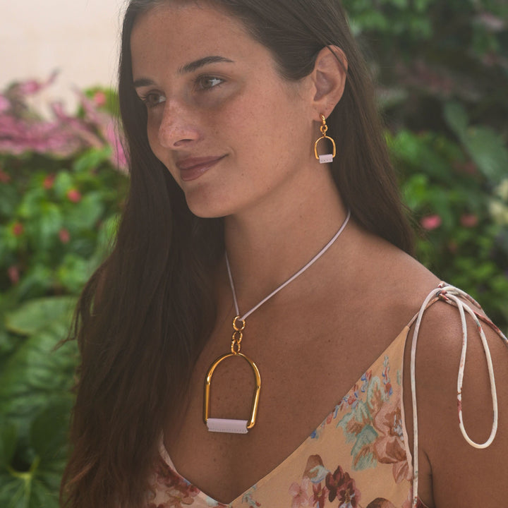 Hermès Heritage Equestre Large Pendant Necklace in Mauve Pale