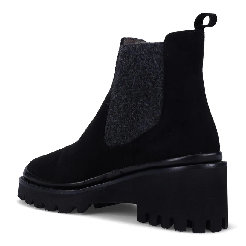 Emmaline Boot - Onyx - 37M