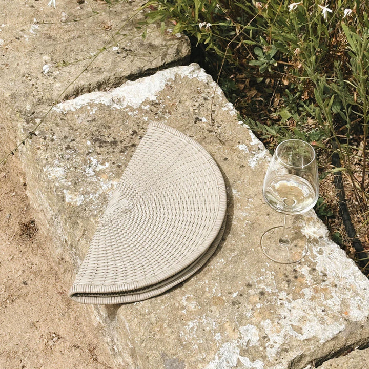 Perla Clutch in Cream