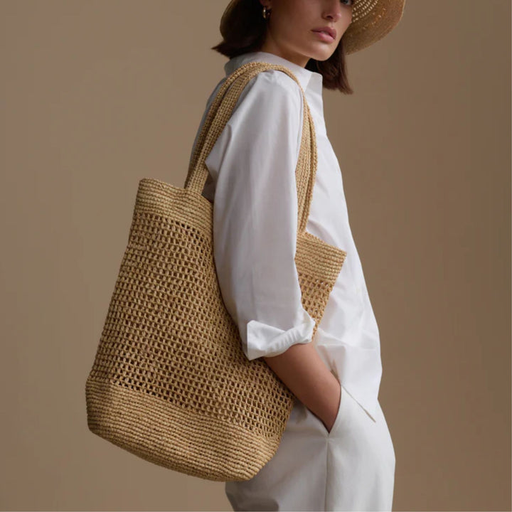 Breeze Bag in Natural Raffia