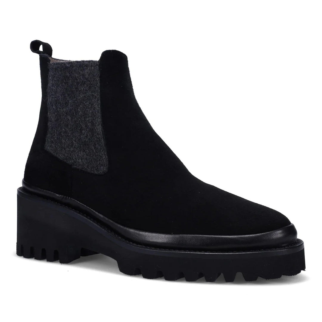 Emmaline Boot - Onyx - 37M