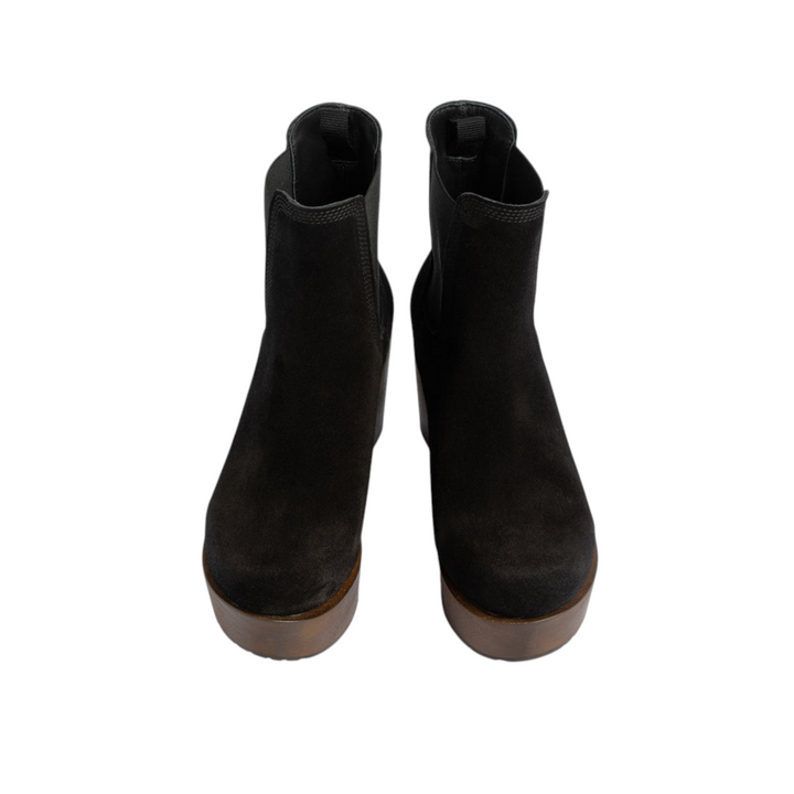 Dalmi Boot in Black Velour-Dark Wood