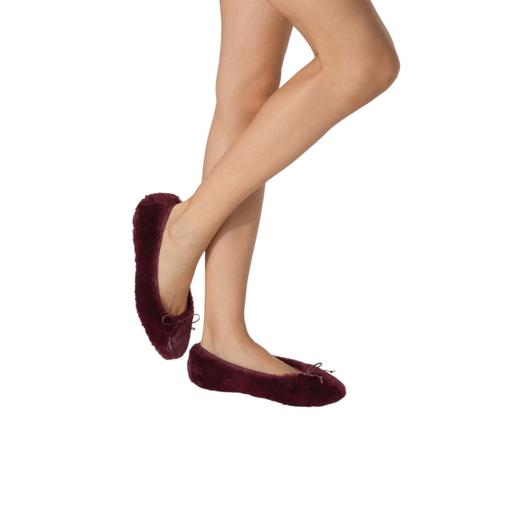Lou Fur Flat in Burgundy
