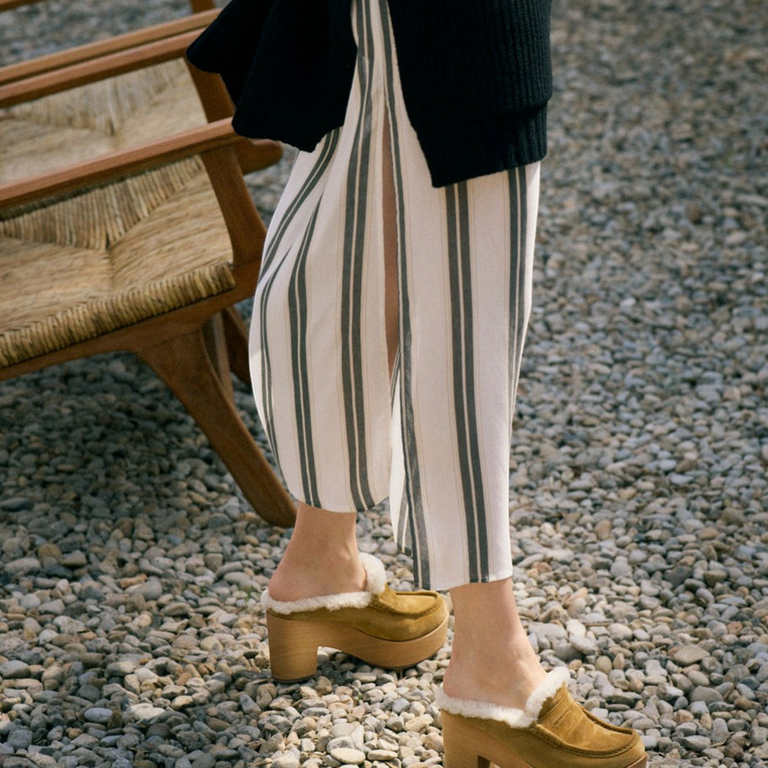 Dem Clog in Alpaca Velour-Shearling-Light Wood