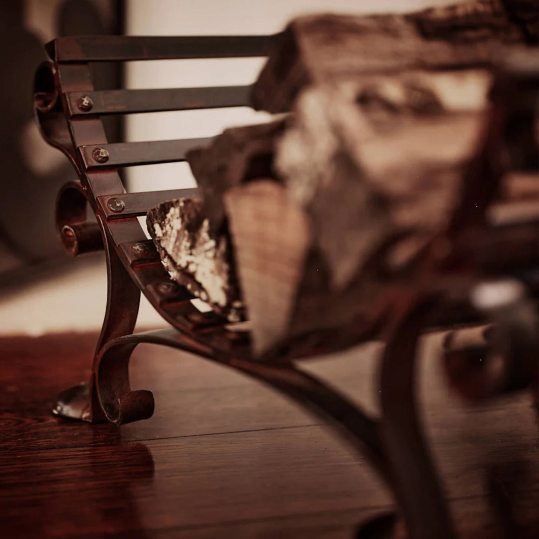 Lenero Log Holder