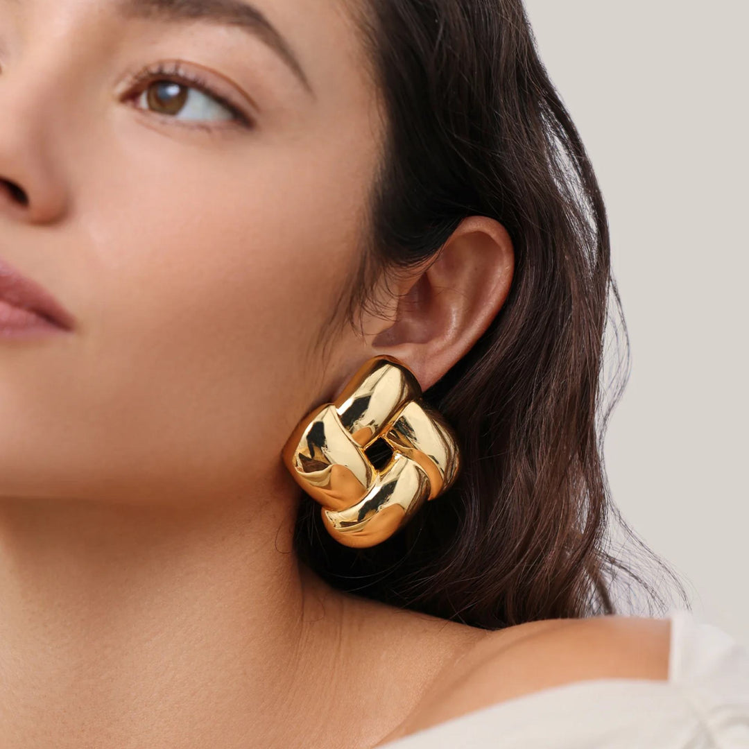 Mega Woven Square Earrings - Gold