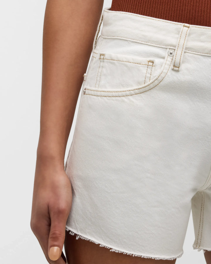 Super High Short With Fray Hem
